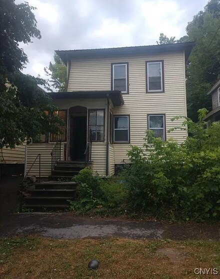 131 Lakeview Ave, Syracuse, NY 13204