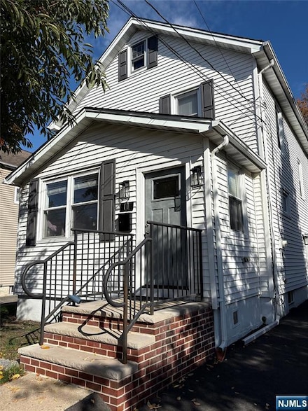 11 Holland Ave, Demarest, NJ 07627