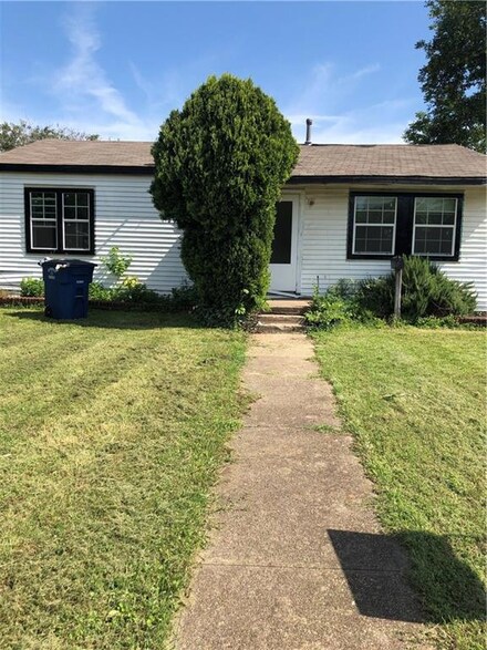 2503 Engle Ave, Dallas, TX 75233