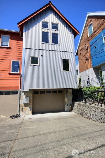 4411 Greenwood Ave N, Seattle, WA 98103