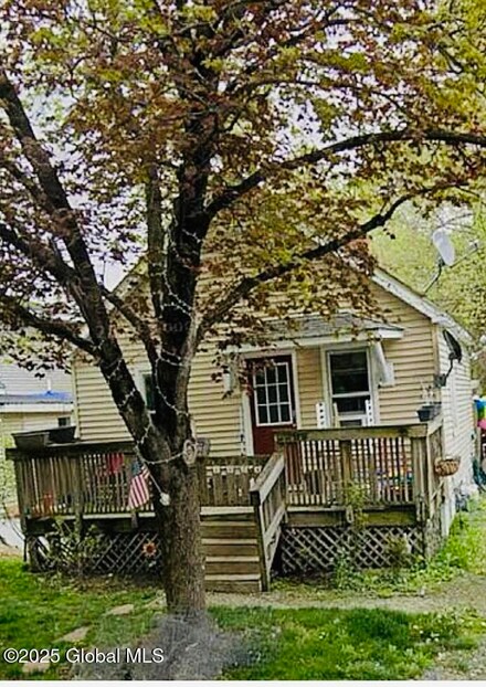 1024 2nd Ave, Troy, NY 12182