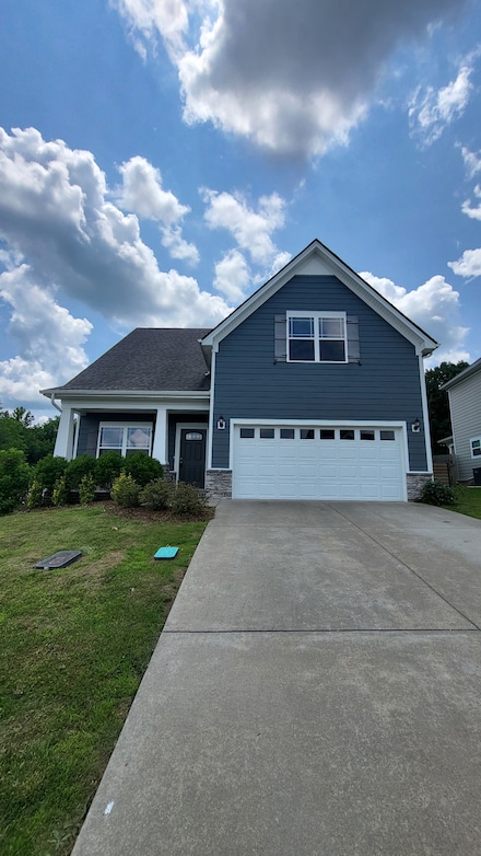 1060 Brayden Dr, Fairview, TN 37062