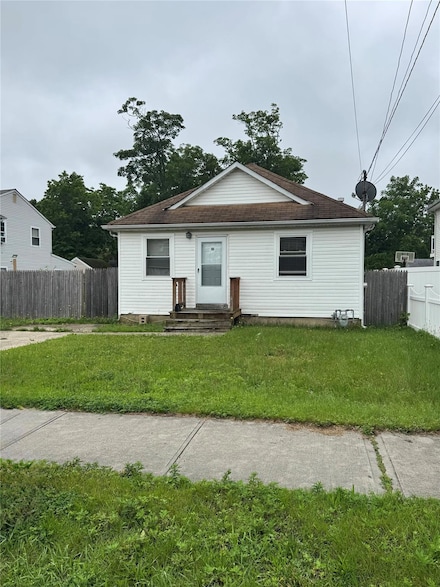 110 2nd Ave, Bay Shore, NY 11706