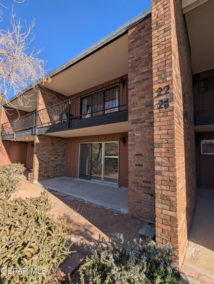 4800 N Stanton St Unit 21, El Paso, TX 79902