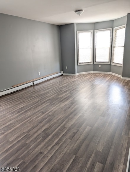 295 S 7th St, Newark, NJ 07103