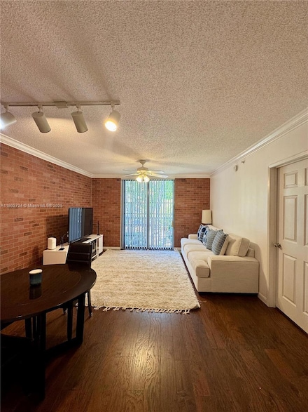 1900 Van Buren St Unit 211B, Hollywood, FL 33020