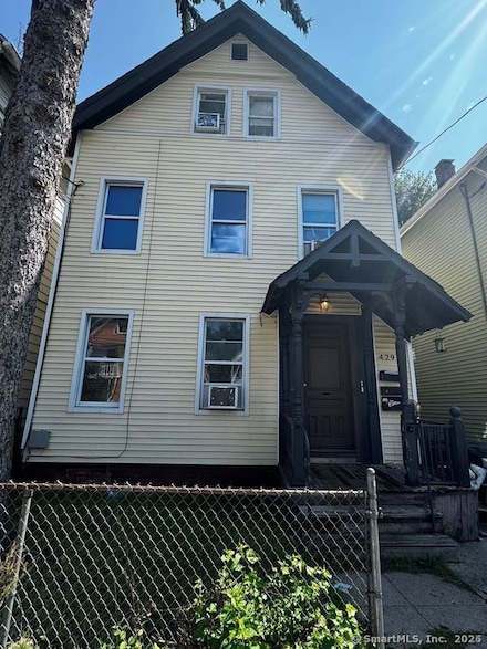 429 Poplar St, New Haven, CT 06513