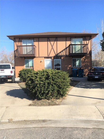 7820 Locust Ct, Commerce City, CO 80022