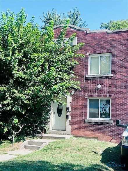 4022 Walker Ave, Toledo, OH 43612