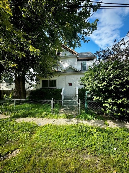 10 Prune St, Batavia, NY 14020