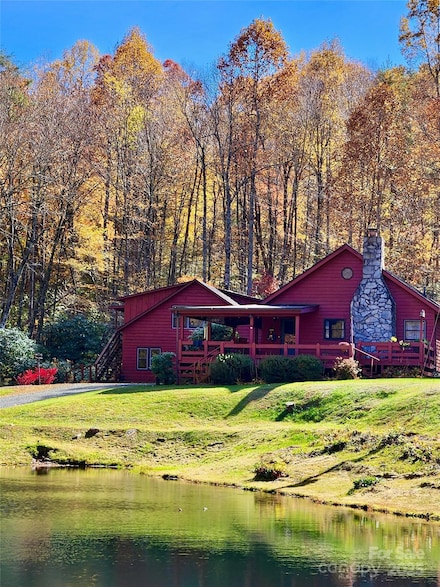 53 Chestnut Ridge Rd, Spruce Pine, NC 28777