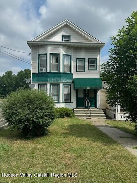 102 Green St, Hudson, NY 12534