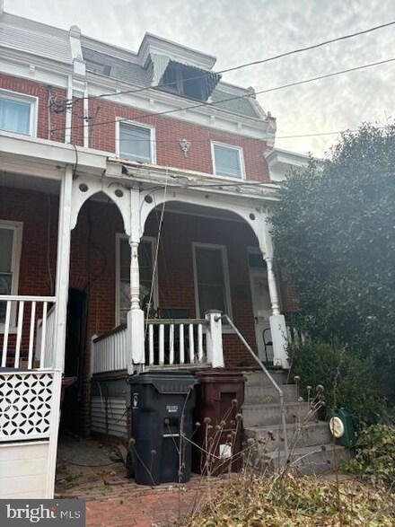225 W 17th St, Wilmington, DE 19802
