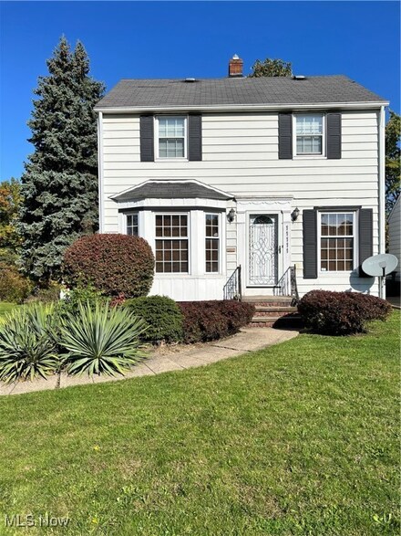 11111 Lincoln Ave, Cleveland, OH 44125