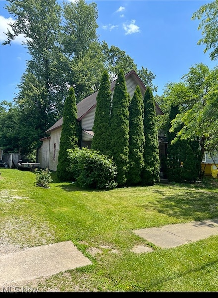 145 Howard St, Bellevue, OH 44811