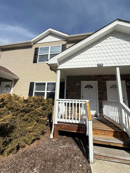 105 Pines Way, East Stroudsburg, PA 18301