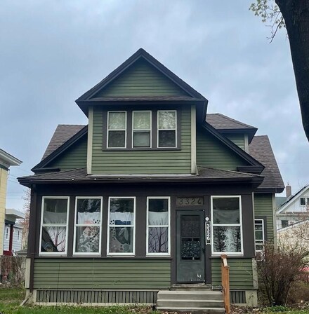3326 Columbus Ave, Minneapolis, MN 55407