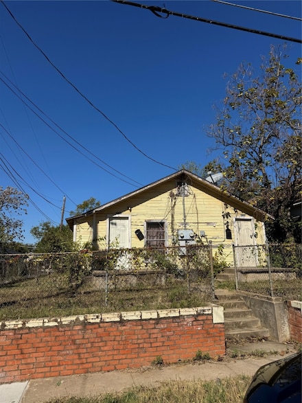 4701 Collins Ave, Dallas, TX 75210