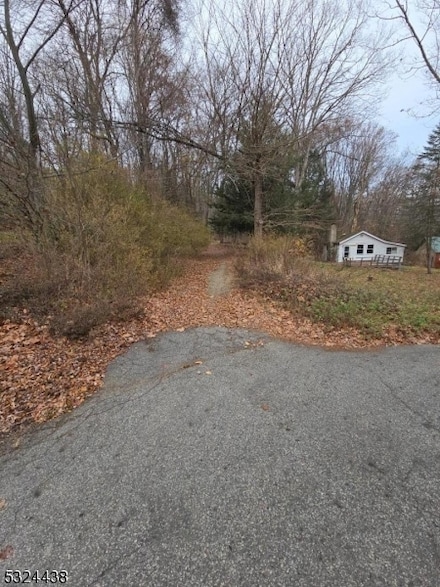 00 Jenkins Rd, West Milford, NJ 07421