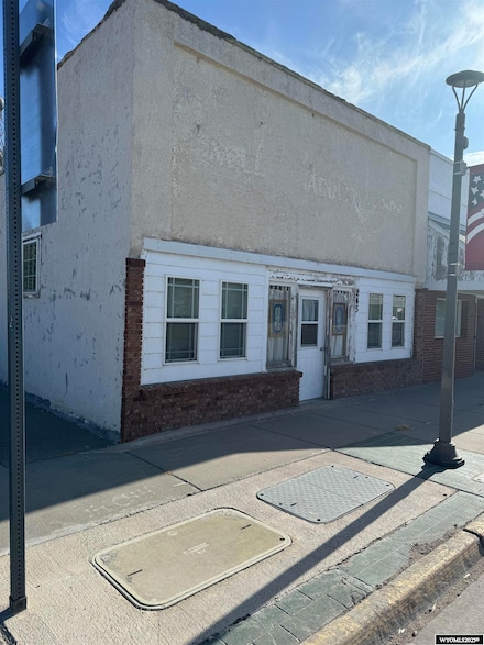 245 Main St, Lingle, WY 82223