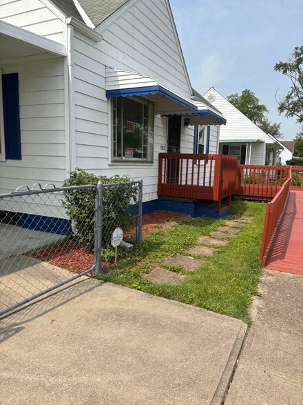 1155 E 26th Ave, Columbus, OH 43211