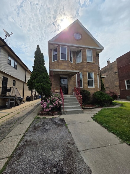 4317 N Kedvale Ave, Chicago, IL 60641