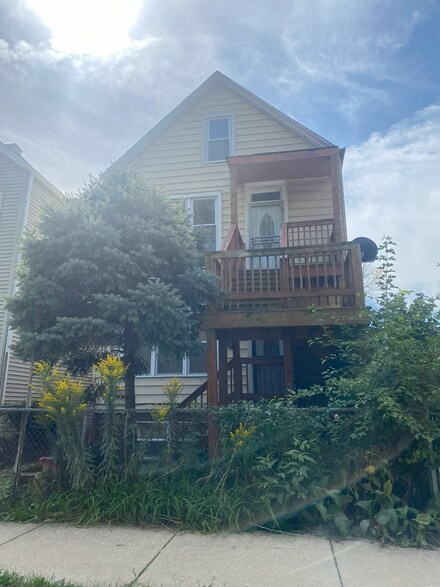 2017 W 52nd St, Chicago, IL 60609