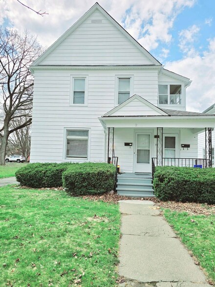 12 Livingston St, Binghamton, NY 13903