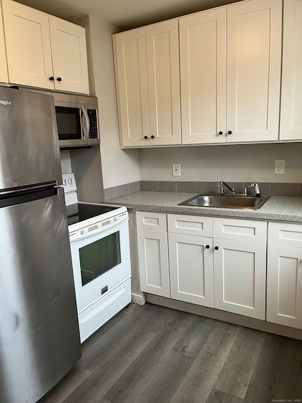 930 William St Unit A, Bridgeport, CT 06608