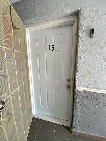 5705 W 20th Ave Unit 115, Hialeah, FL 33012