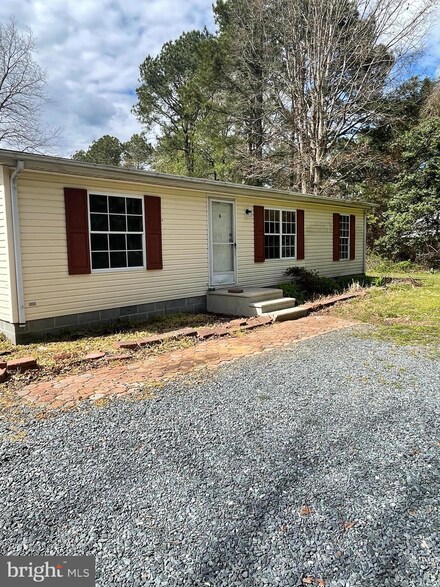 6512 E New Market Ellwood Rd, Hurlock, MD 21643