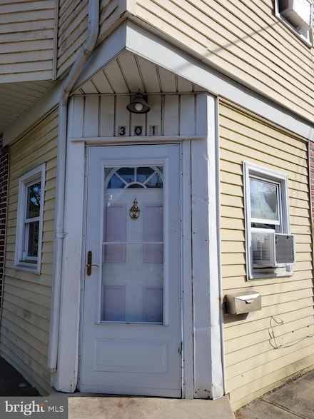 301 Garfield Ave, Trenton, NJ 08629