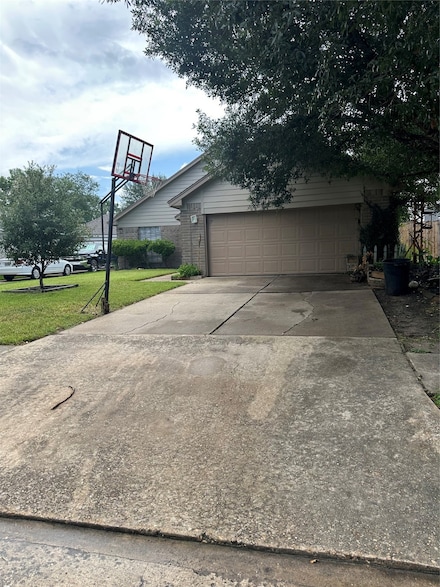 6430 Garden Canyon Dr, Katy, TX 77449