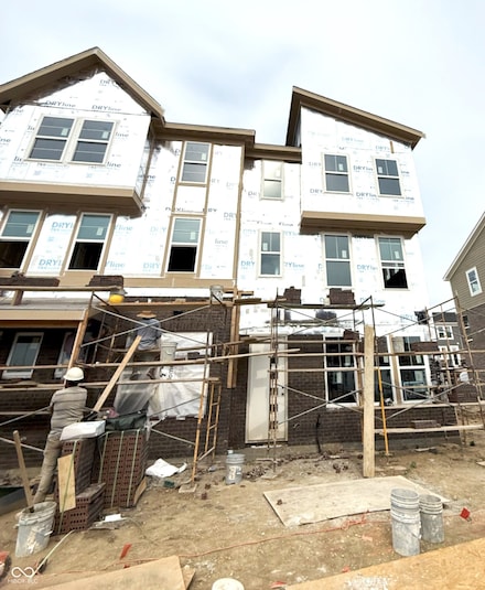 7333 Bayview Run, McCordsville, IN 46055