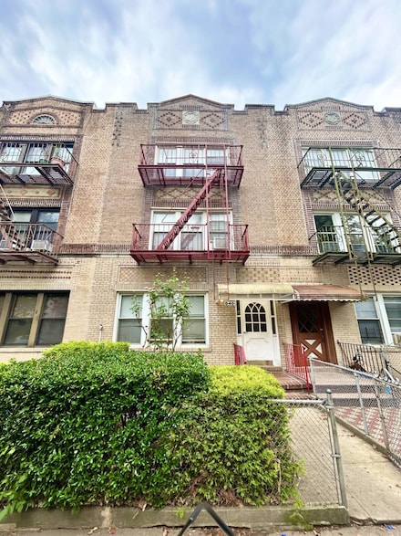 540 Ovington Ave, Brooklyn, NY 11209