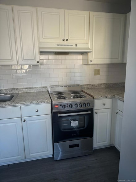 1795 North Ave Unit 8, Bridgeport, CT 06604