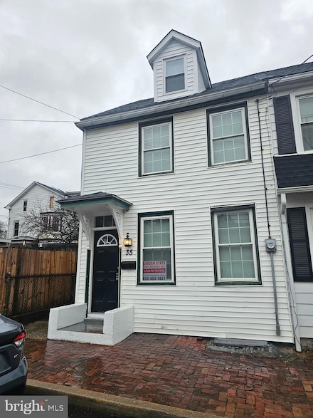 35 Paxson St, Mount Holly, NJ 08060