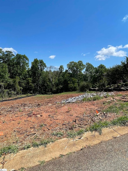 450 N Tidewater Trail, Inman, SC 29349