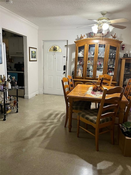 525 W 69th St Unit 207, Hialeah, FL 33014