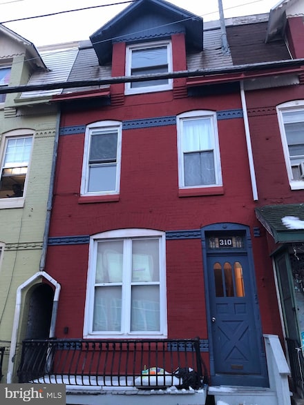 310 S 10th St, Reading, PA 19602