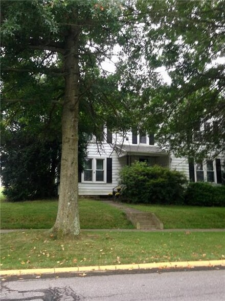 340 Liberty St, Clarion, PA 16214