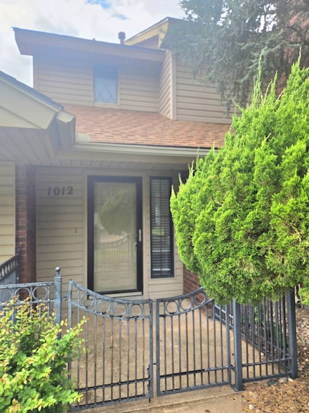 1012 Blue Stem Rd, Enid, OK 73703