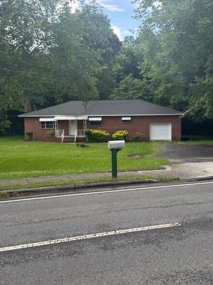 506 Gi Maddox Pkwy, Chatsworth, GA 30705