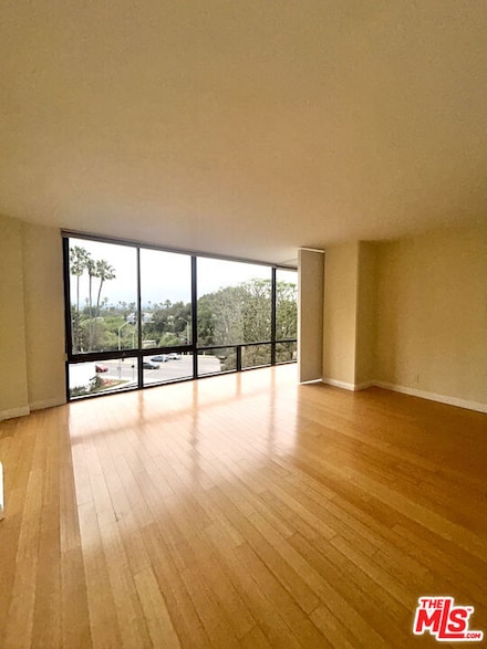 4337 Marina City Dr Unit 135, Marina Del Rey, CA 90292