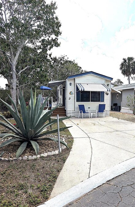 3300 26th Ave E Unit 30, Bradenton, FL 34208