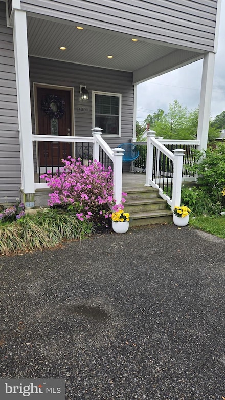 4001 7th St, North Beach, MD 20714