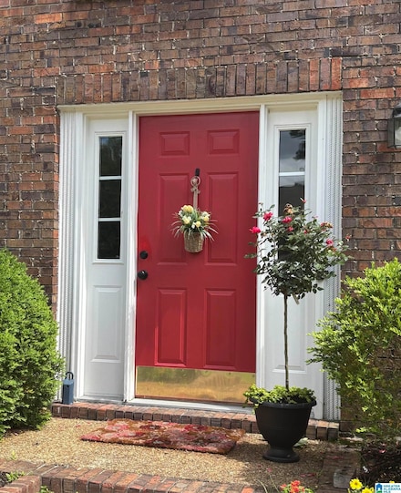 2154 Montreat Pkwy, Vestavia, AL 35216