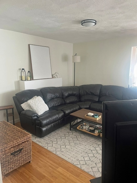 135 Walnut St Unit 1, Somerville, MA 02145