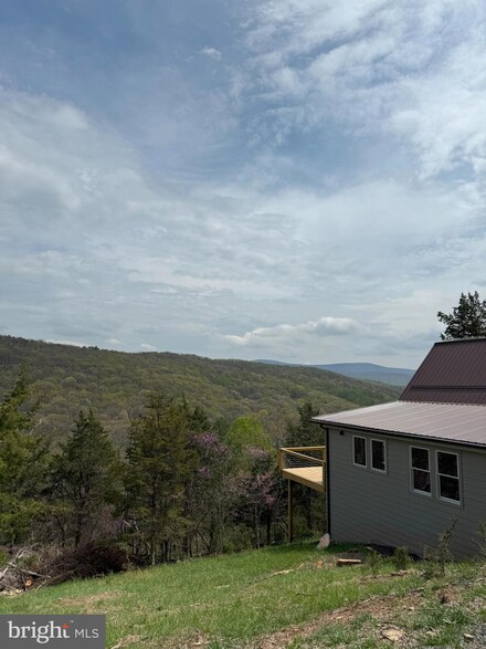 1695 Settlers Valley Way, Lost City, WV 26810