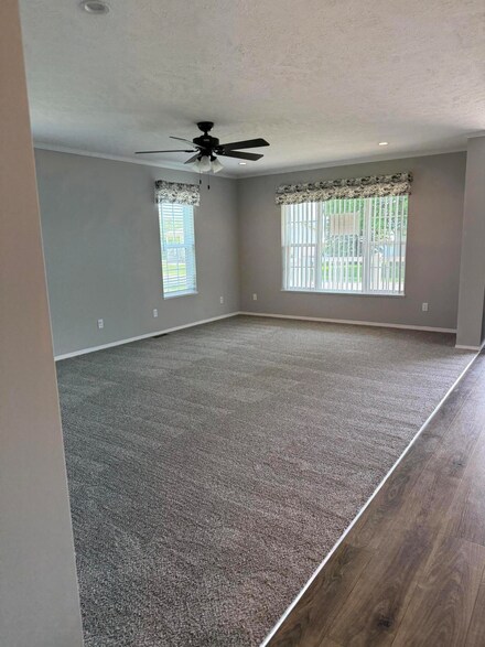 3287 Lakeland Dr, Arcadia, MI 49613